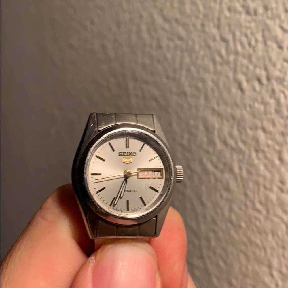 Women’s Seiko Automatic bracelet watch. Vintage.